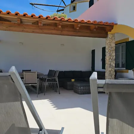 Casa Do Moinho Nyaraló